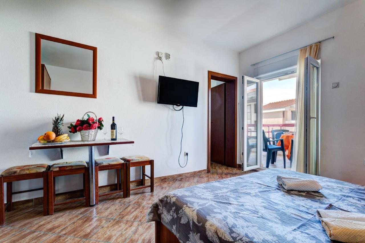 Villa Savovic Petrovac Exterior foto