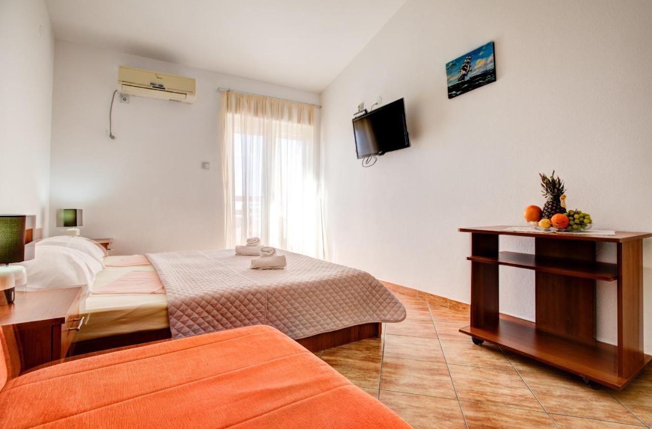 Villa Savovic Petrovac Exterior foto